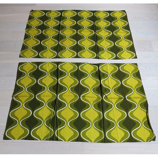Green onions 1970s geometric design small curtains