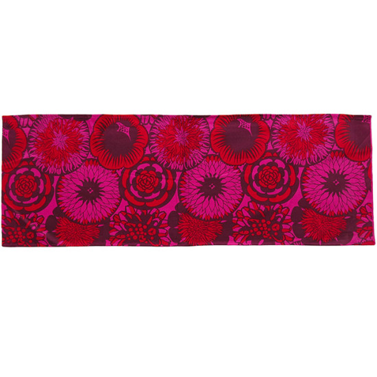 Vivid red and magenta flowers table runner