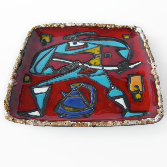 Vintage Italian lava dish with scraffito ninja