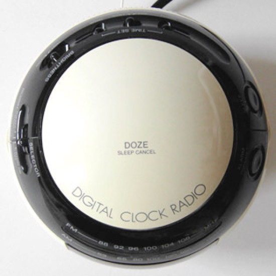 Panasonic RC-70 ball-shaped 1 alarm clock