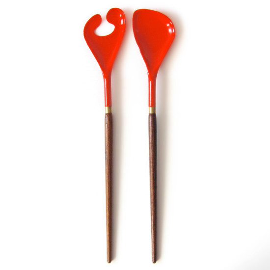 Teak and orange plastic ducks-foot salad servers