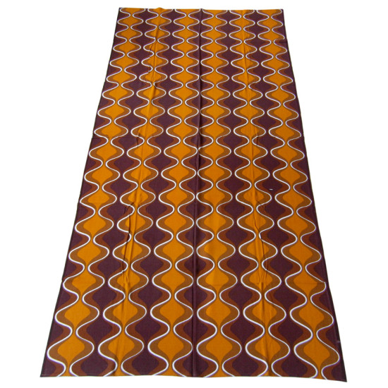 Crêpe textile with onion pattern in orange and browns